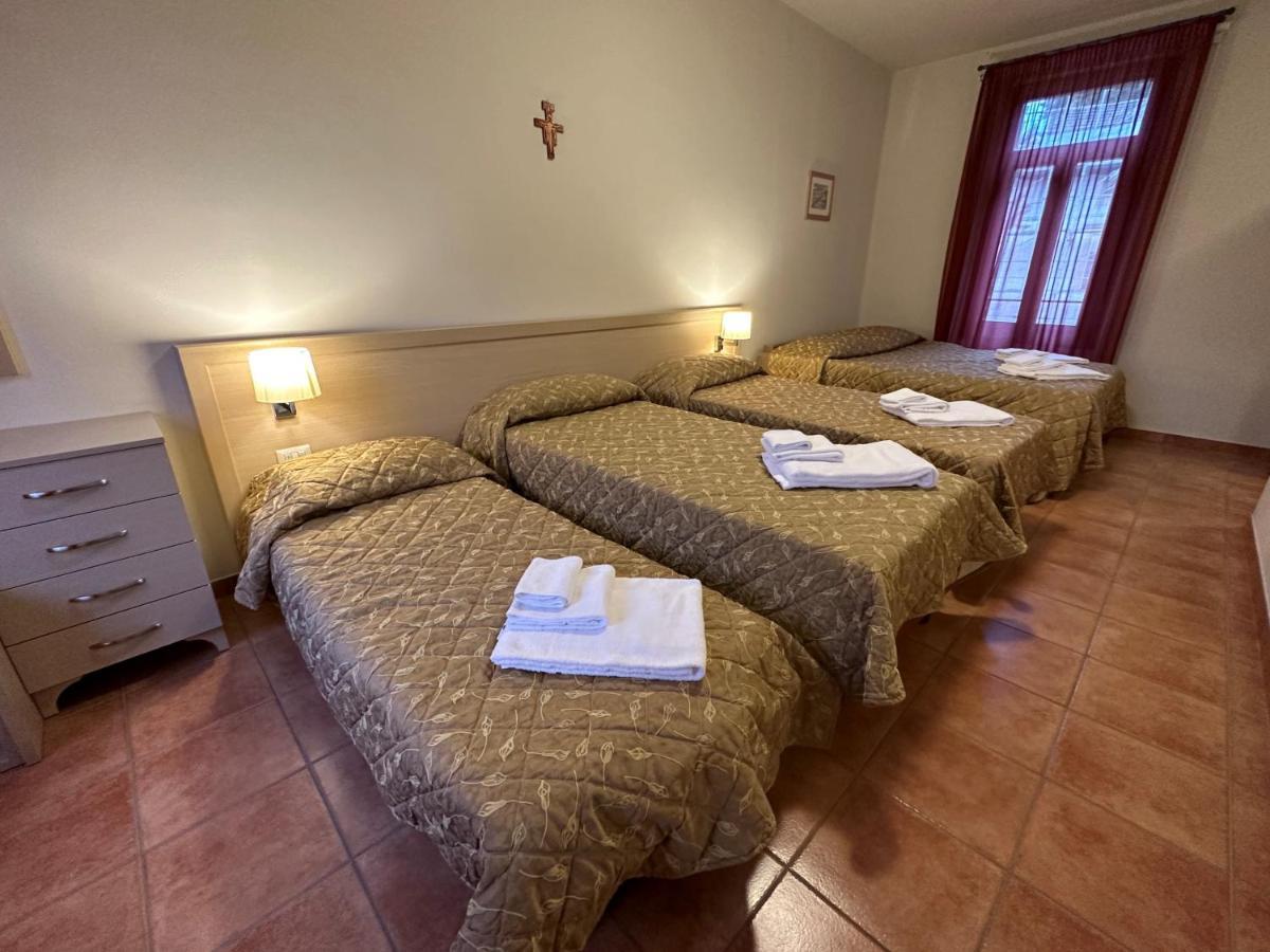Domus San Bernardino Bed & Breakfast Verona Ngoại thất bức ảnh